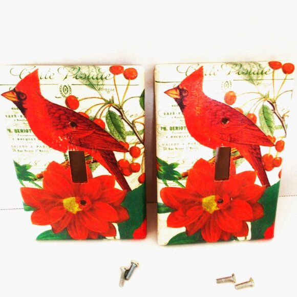🎄2 - Christmas Cardinal Bird Switch Plates - Picture 1 of 3
